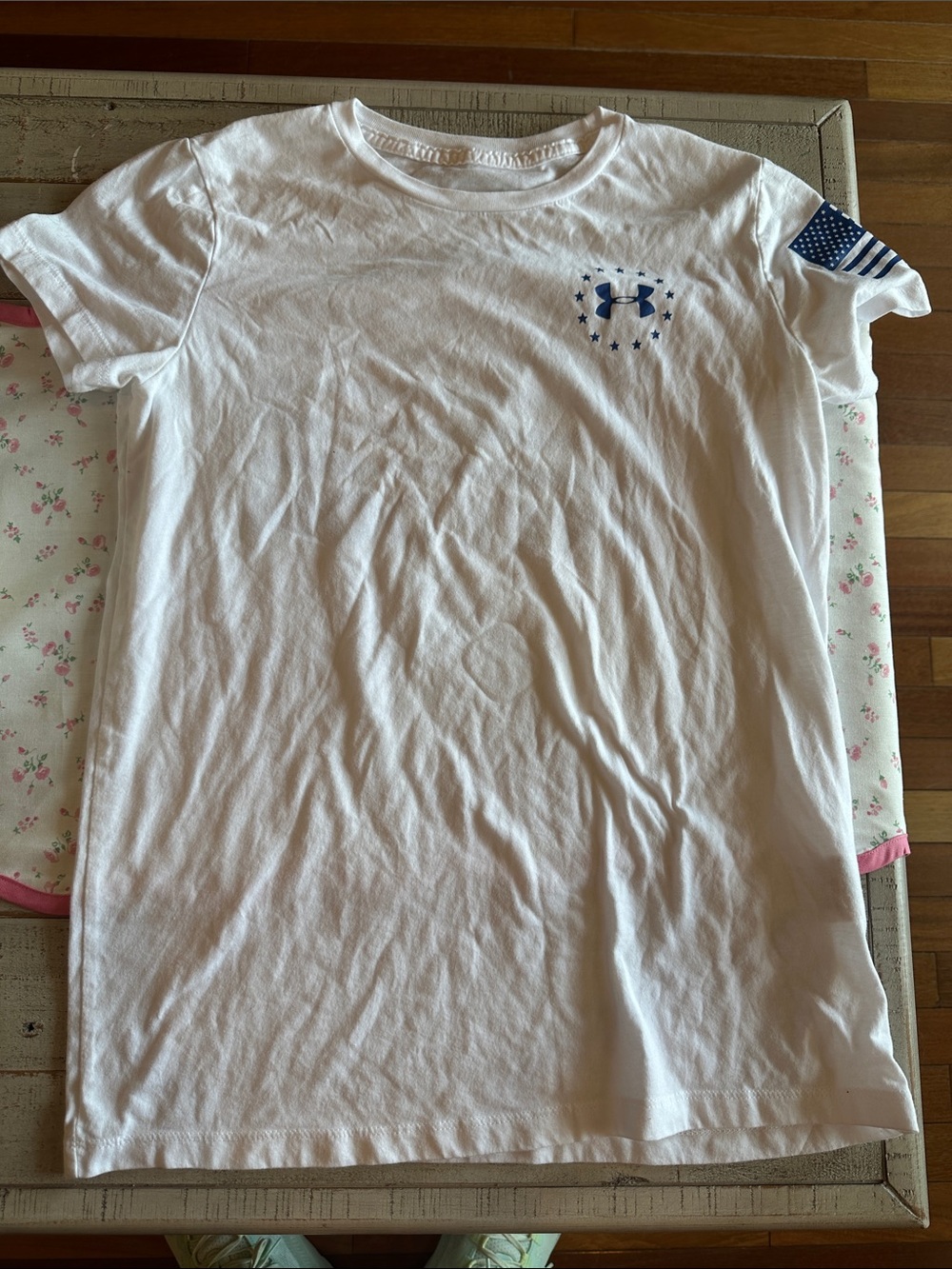 Under Armour White Short Sleeve Tee with Navy Logo and Flag Accent